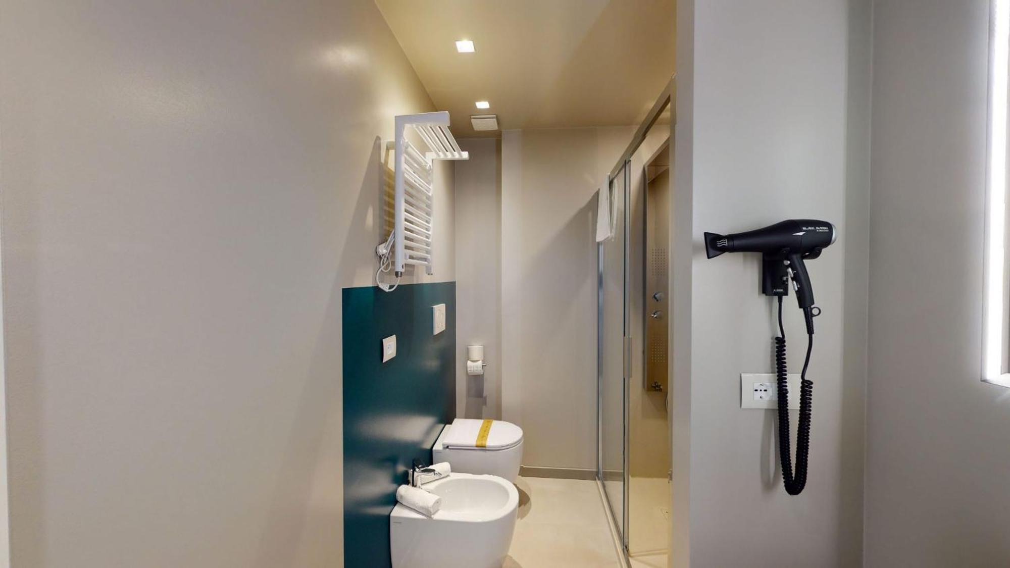 Diva Hotel Lignano - Adults Only لينانو سابيادورو المظهر الخارجي الصورة